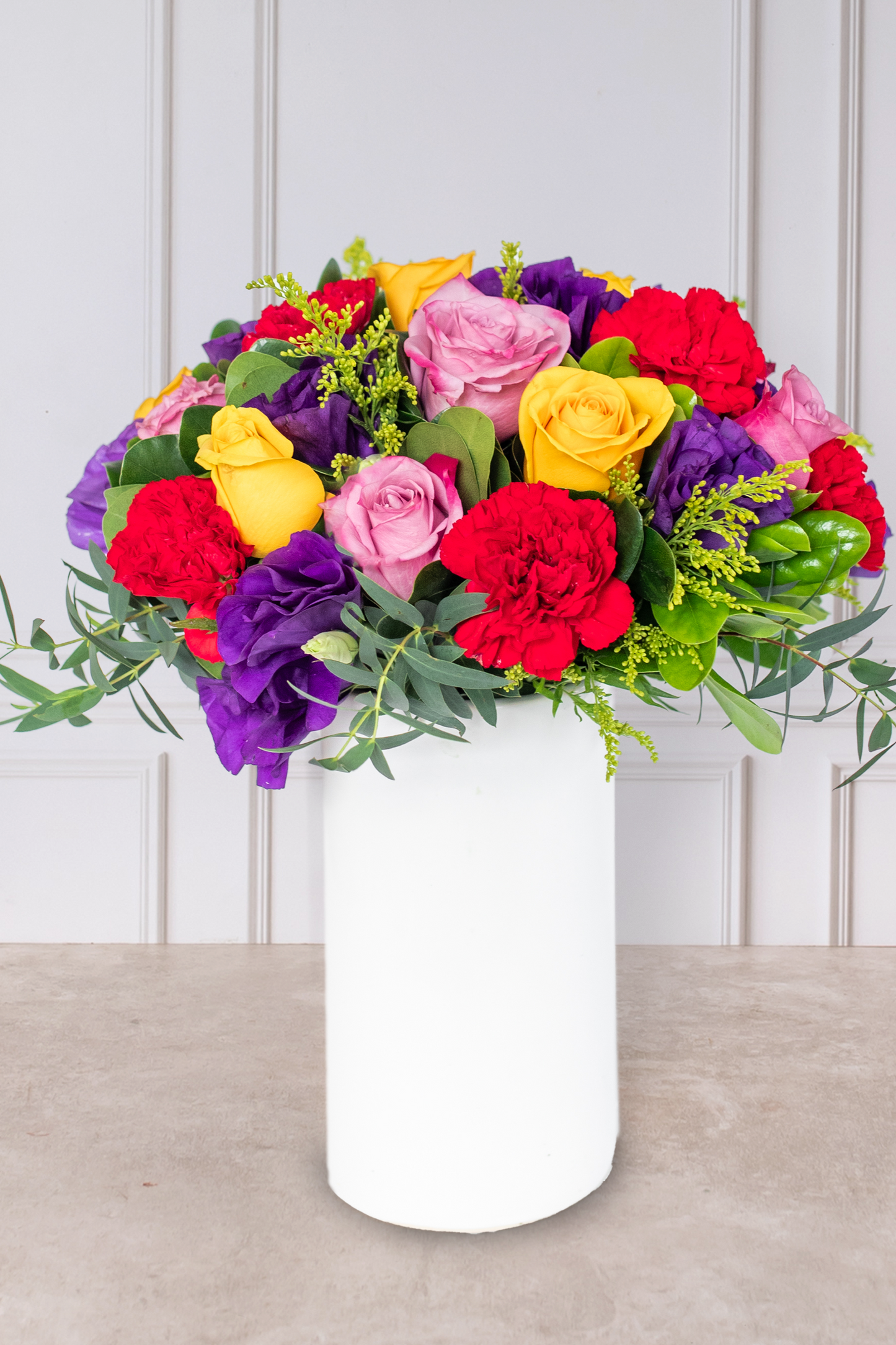 Cartagena - Rosa Morada, Amarilla, Clavel Rojo y Lisianthus
