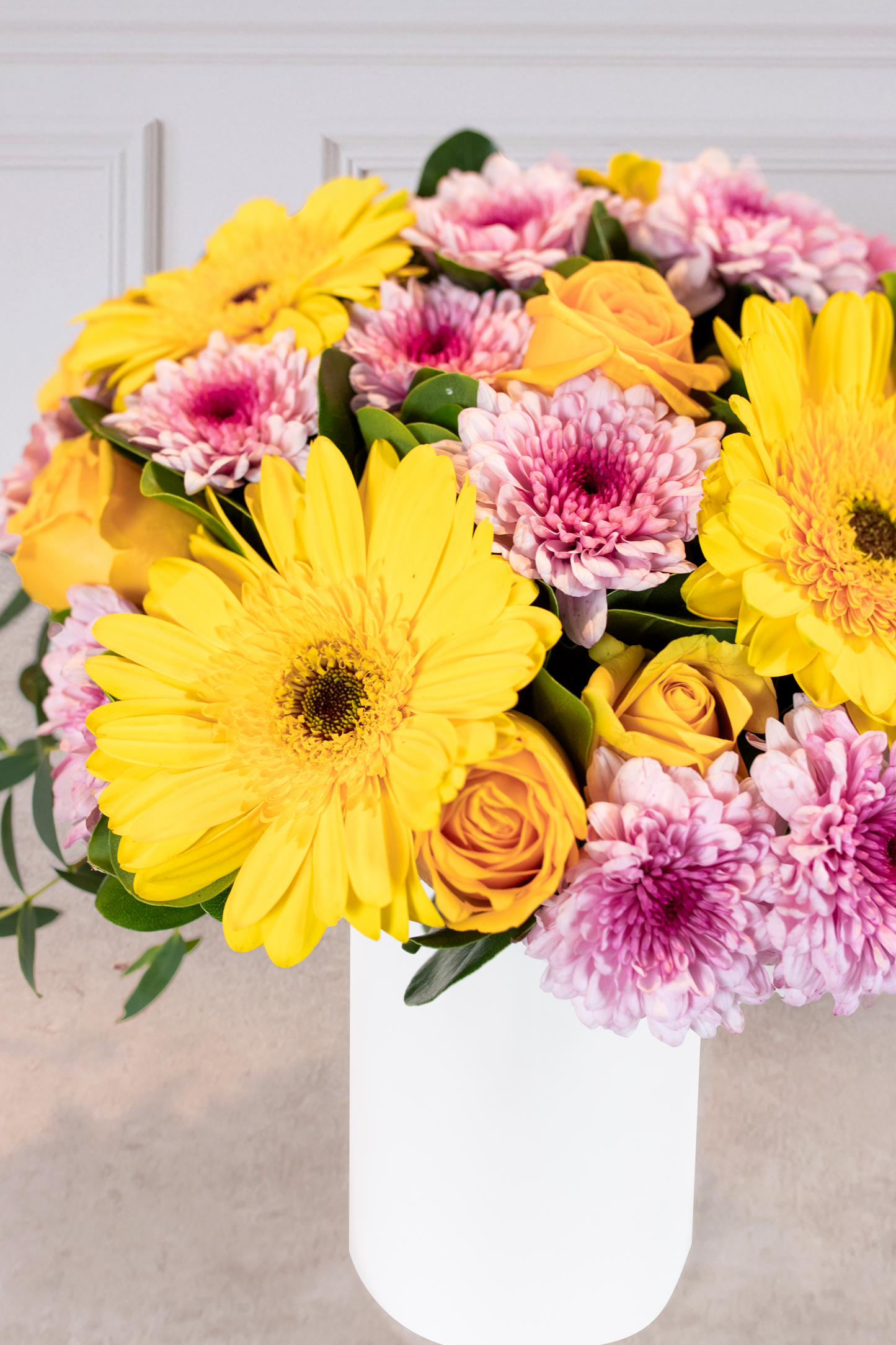 Bonita - Gerbera Amarilla y Moreliana (PEREIRA)