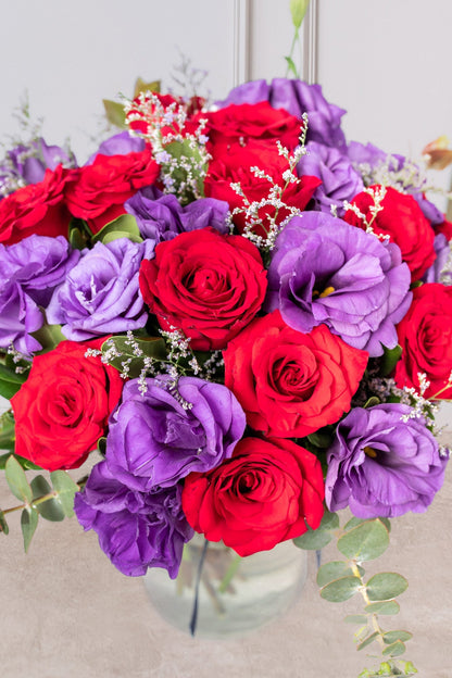 París / Rosa Roja y Lisianthus Morado