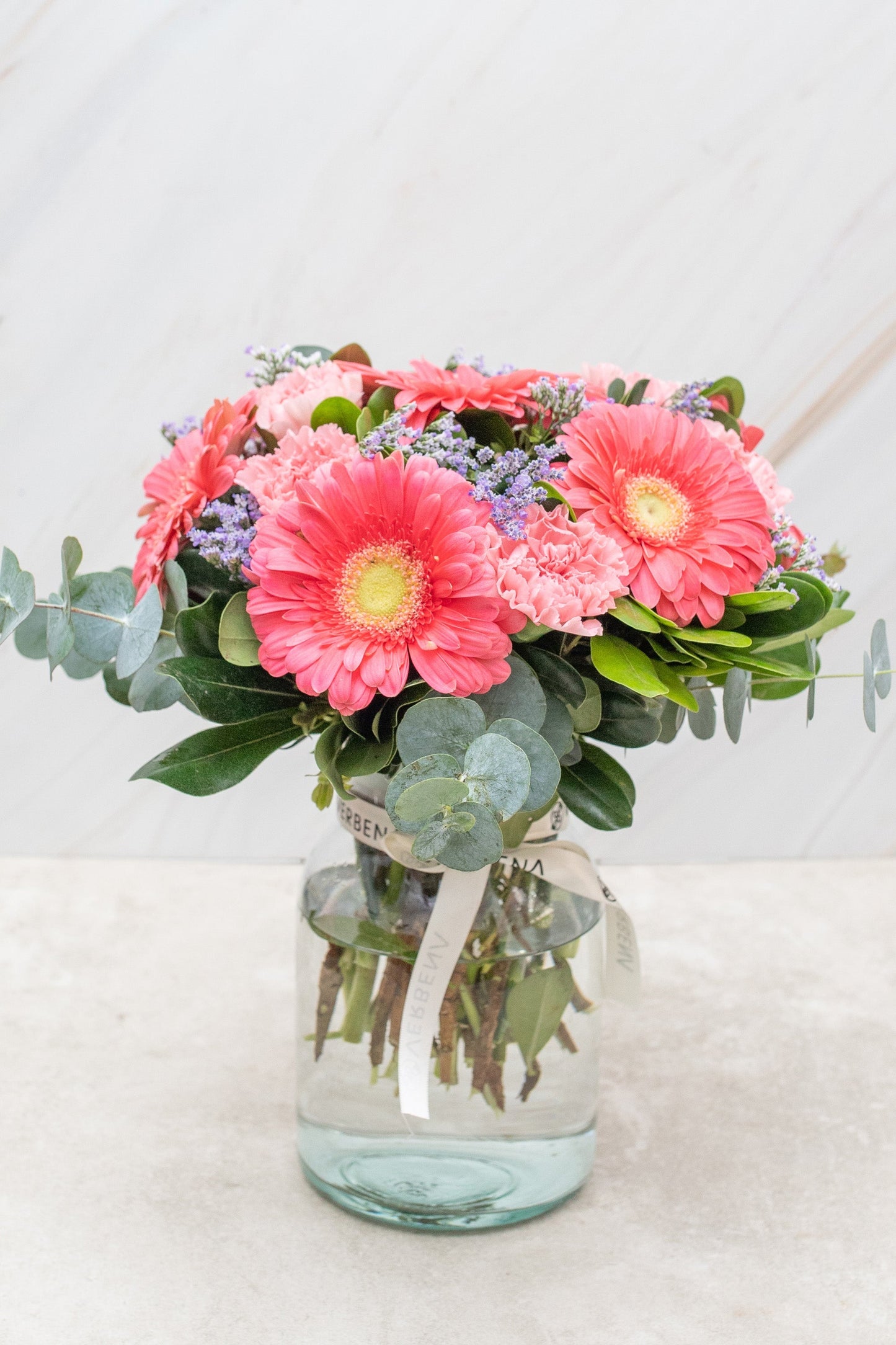 Noche en París / Gerbera Rosa y Clavel Rosa