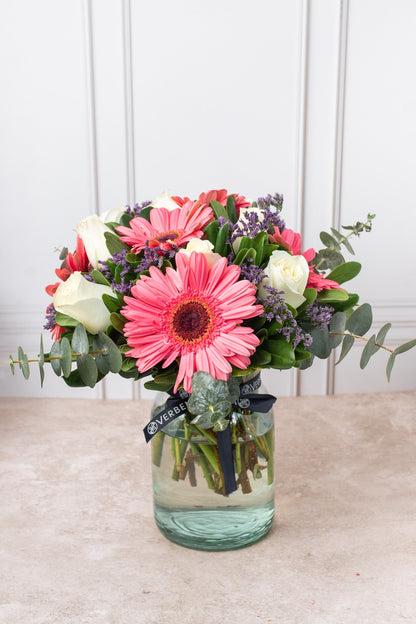 Rosa Pastel / Gerbera Rosa con Rosa Blanca