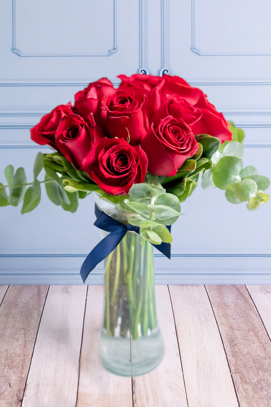 La Vida en Rosa / Arreglo de 12 Rosas Rojas